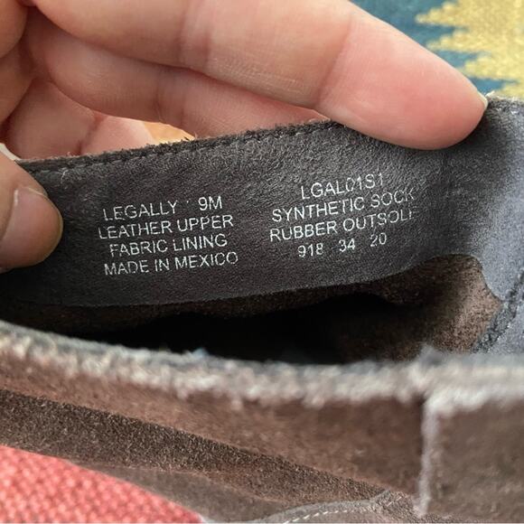 Steve Madden Legally Taupe Brown Suede Slouch Ankle Boots Size 9 - Picture 5 of 6